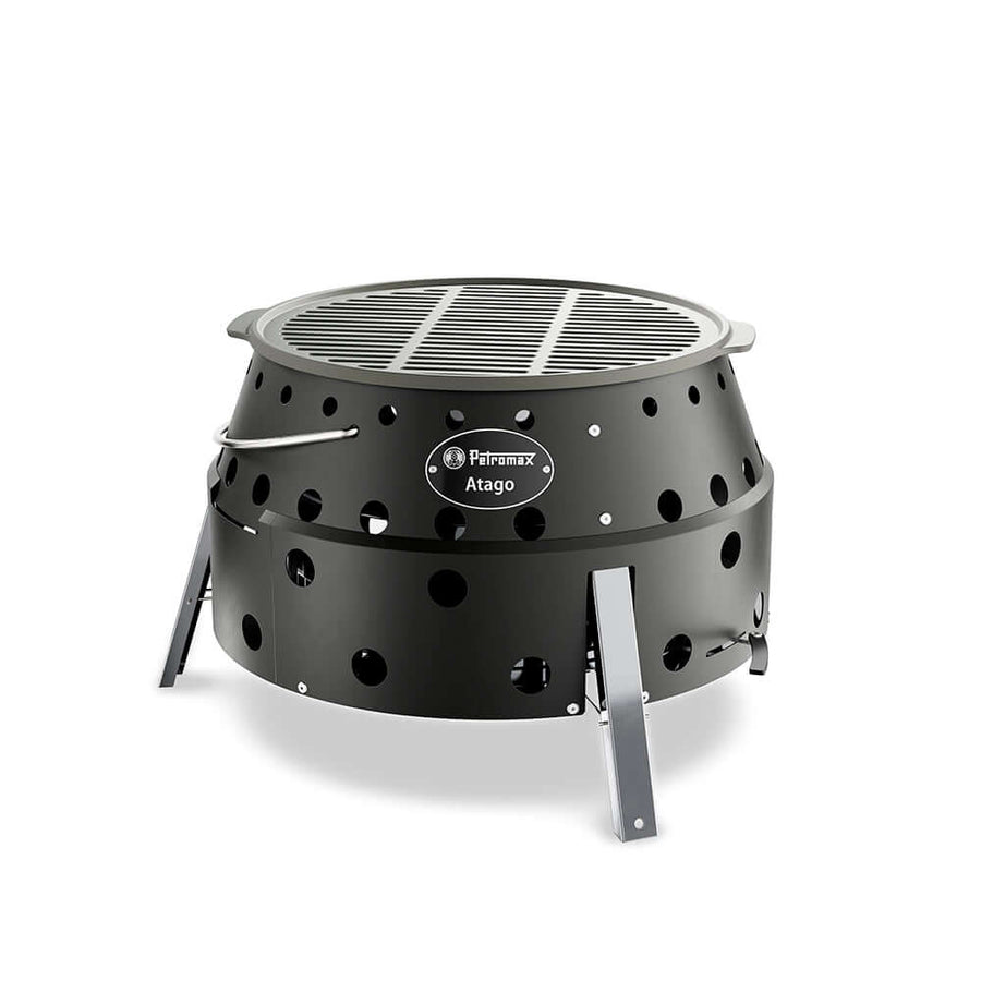 tragbarer Grill Atago Black in schwarzer Ausführung, multifunktional und kompakt für unterwegs.