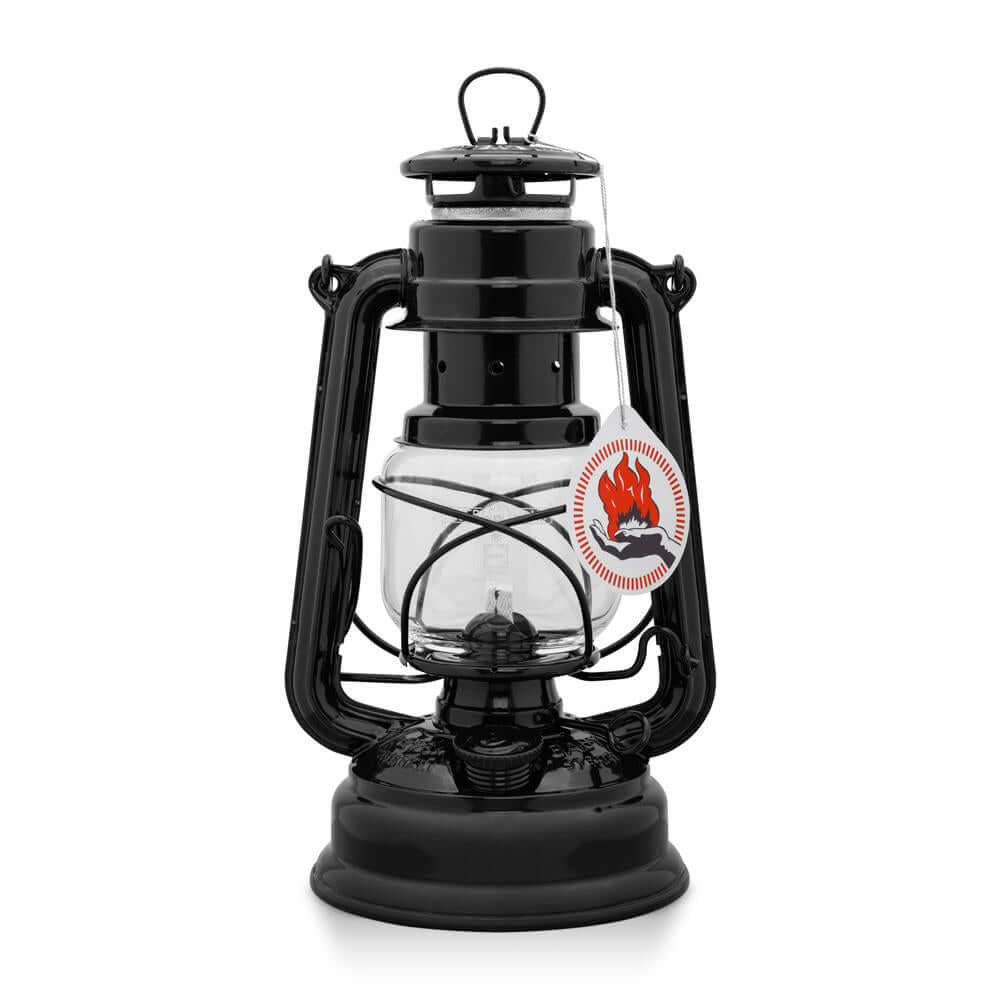 Feuerhand Baby Special 276 Sturmlaterne in Jet Black, langlebige und stromlose Outdoor-Beleuchtung.