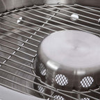 Detailansicht der Feuerschale Tyropit mit Edelstahlgitter und Hitzeschild für optimale Verbrennung.