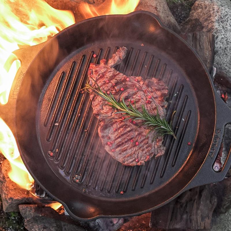 Grill-Feuerpfanne mit Henkel