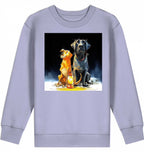 Kids Sweatshirt | Batida & Foxi letzer Abend in lavender featuring iconic cartoon dogs by a lantern.