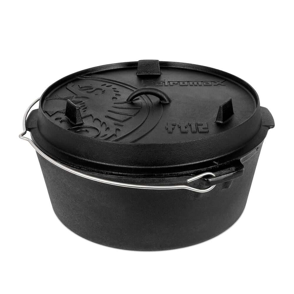 Feuertopf (Dutch Oven) aus Gusseisen mit Deckel, ideal für das Kochen am offenen Feuer und Grillen.